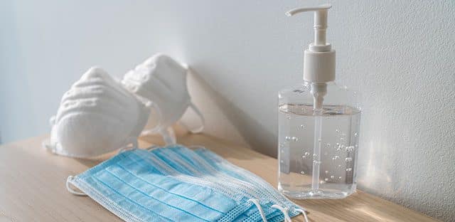Coronavirus : l'AMF va acheter 6,5 millions de masques pour les communes