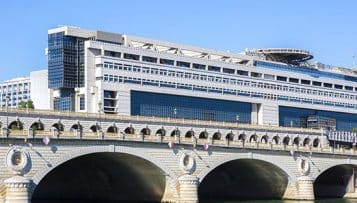 Plan de relance : plus de 10 milliards d'euros pour les collectivités locales
