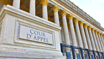 Quel est le régime applicable à certains marchés de travaux passés par des établissements publics ?