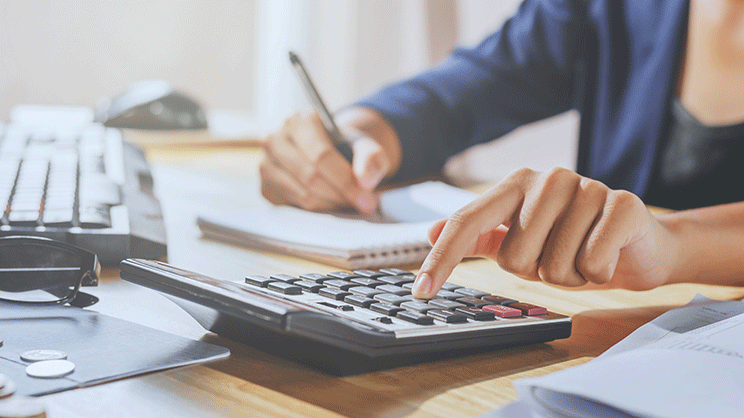 Salaire et traitement indiciaire dans la fonction publique territoriale : quelles différences?