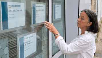 L'Insee prévoit une "légère hausse" du chômage à 7,6% fin 2024