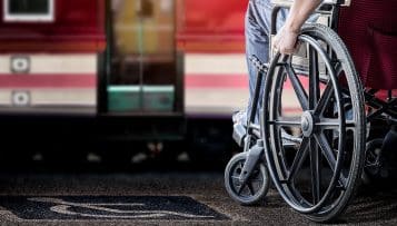 Handicap : les Paralympiques mettent Paris au défi de l'accessibilité