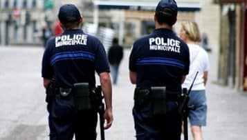 Et si les communes géraient les amendes de stationnement ?